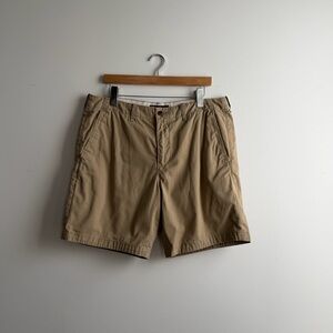 Abercrombie & Fitch Classic Khaki Chino Shorts – Size 34